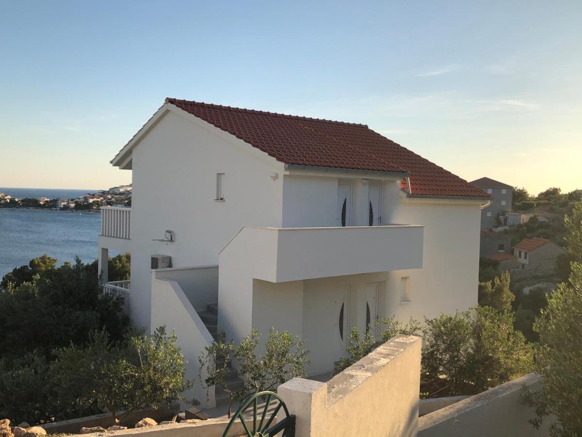 Holiday Home - Apartment Carmen Sevid Exterior photo