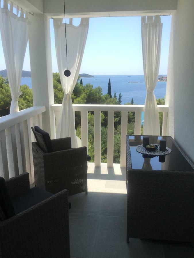 Holiday Home - Apartment Carmen Sevid Exterior photo